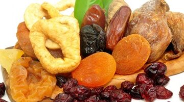 سكر خفي يهدد مرضى السكري 4 أنواع من الفواكه المجففة