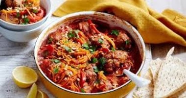 طاجن الكفتة لن يجف مجددًا.. خطوتان لكرات لحم طرية وصلصة متسبكة