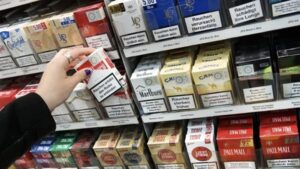 ارتفاع الطلب يرفع أسعار السجائر المحلية والأجنبية في السوق المصري 20 نوفمبر 2025