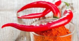 الفلفل الحار ليس آمناً دائماً.. خبراء يربطون استهلاكه الزائد بسرطان المعدة.