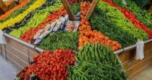 تعرف على أسعار الخضروات والفاكهة في كفر الشيخ.. الطماطم بـ7 جنيهات السبت