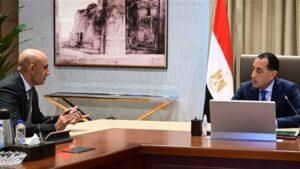 حافز المعلمين لن يُصرف للجميع.. التعليم تحدد الفئات المستحقة لـ 1800 جنيه شهريًا