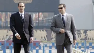 حضور جمال وعلاء مبارك في عزاء محمد رمضان يجمع نجوم الفن والسياسة في مسجد الشرطة بمشهد تعبير عن التعازي والتلاحم