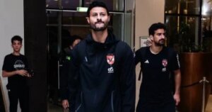 طبيب الأهلى: أشعة لمحمد الشناوى بعد إصابة الضامة بمباراة شبيبة القبائل