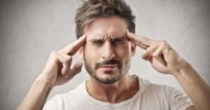 قبل أن يصبح النسيان عادة.. 6 مؤشرات تكشف شيخوخة الدماغ المبكرة