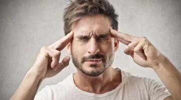 قبل أن يصبح النسيان عادة 6 مؤشرات تكشف شيخوخة الدماغ