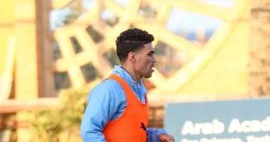 قبل موقعة كايزر تشيفز.. محمد مخلوف يعود لتدعيم وسط ملعب المصري