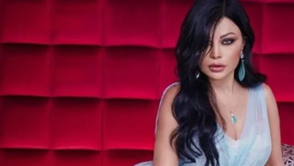 لم تكتفِ بنجاح الغناء.. هيفاء وهبي فرضت نفسها كممثلة وتحدت "صورة النجمة الجميلة" في مصر.