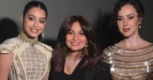 ياسمينا العبد وشيرين أحمد.. إطلالتان بتوقيع مصممة واحدة في ليلة افتتاح المتحف