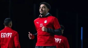 5 تساؤلات مثيرة موقف عمر مرموش من المشاركة في مباراة