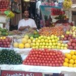 أسعار الخضار والفاكهة في سوهاج تتراجع: الطماطم 10 جنيهات والبصل والبطاطس 12.5 جنيهًا
