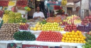أسعار الخضار والفاكهة في سوهاج تتراجع: الطماطم 10 جنيهات والبصل والبطاطس 12.5 جنيهًا