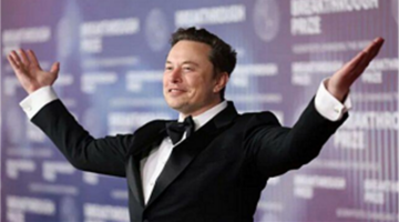 إيلون ماسك يستعيد لقب أغنى رجل في العالم بعد ارتفاع