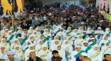 بملابس بيضاء قرية هيكل في إدفو تُكرم 250 حافظًا للقرآن