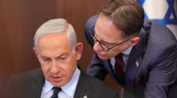 بيانات حساسة اختراق هاتف رئيس ديوان نتنياهو يفجر مفاجأة من