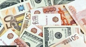 تباين ملحوظ أسعار العملات الأجنبية مقابل الجنيه في تعاملات البنوك
