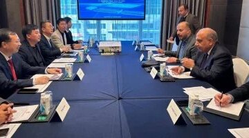 تحالفات مليارية وزير الكهرباء يعرض على شركات صينية تصنيع محطات