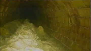 تحذير في لندن كتلة ضخمة تهدد بإغراق شوارع العاصمة البريطانية