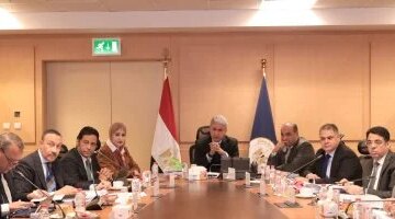 تذكرة مجمعة إضافة الهرم المدرج والمقبرة الجنوبية لزيارة منطقة آثار