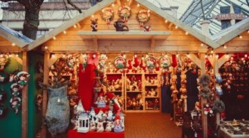 تراجع بنسبة 50 الركود يضرب مبيعات الكريسماس في الأسواق وسط