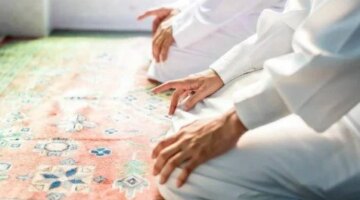 توقيتات دقيقة مواقيت الصلاة وموعد أذان الفجر غدًا الاثنين في