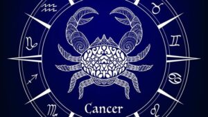 حظك اليوم برج السرطان: نصائح فلكية لتجنب مشكلات صحية ومهنية وعاطفية على مدار الأحد 21-12-2025