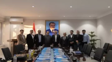 خبرات إيرانية فريق فني يبدأ تقييم أمان الطيران المدني في.webp