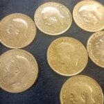 رسوم شراء الجنيه الذهب: كم تدفع فعليًا عند اقتنائه؟
