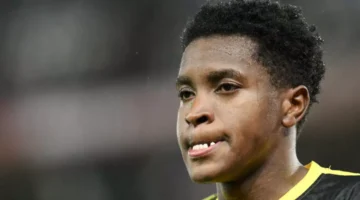 ركلة جزاء ضائعة أوكيلي يحرم منتخب أوغندا من فوز تاريخي.webp