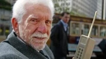 صاحب أول مكالمة كيف غيّر مارتن كوبر وجه التواصل في