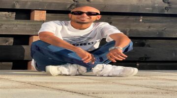 صدمة بالوسط الفني تفاصيل وفاة أحمد دقدق مؤسس فرقة الصواريخ