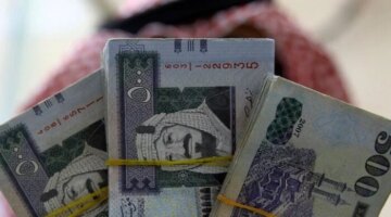 قبل رحلات العمرة تغيرات جديدة في سعر الريال السعودي مقابل