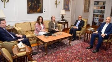 قمة وزارية ثلاثية تفاصيل اجتماع وزراء الخارجية والبيئة والزراعة لمكافحة