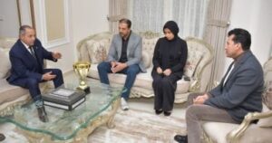 وزير الشباب ومحافظ بورسعيد يعبران عن تعازيهما لأسرة السباح يوسف محمد إثر وفاته