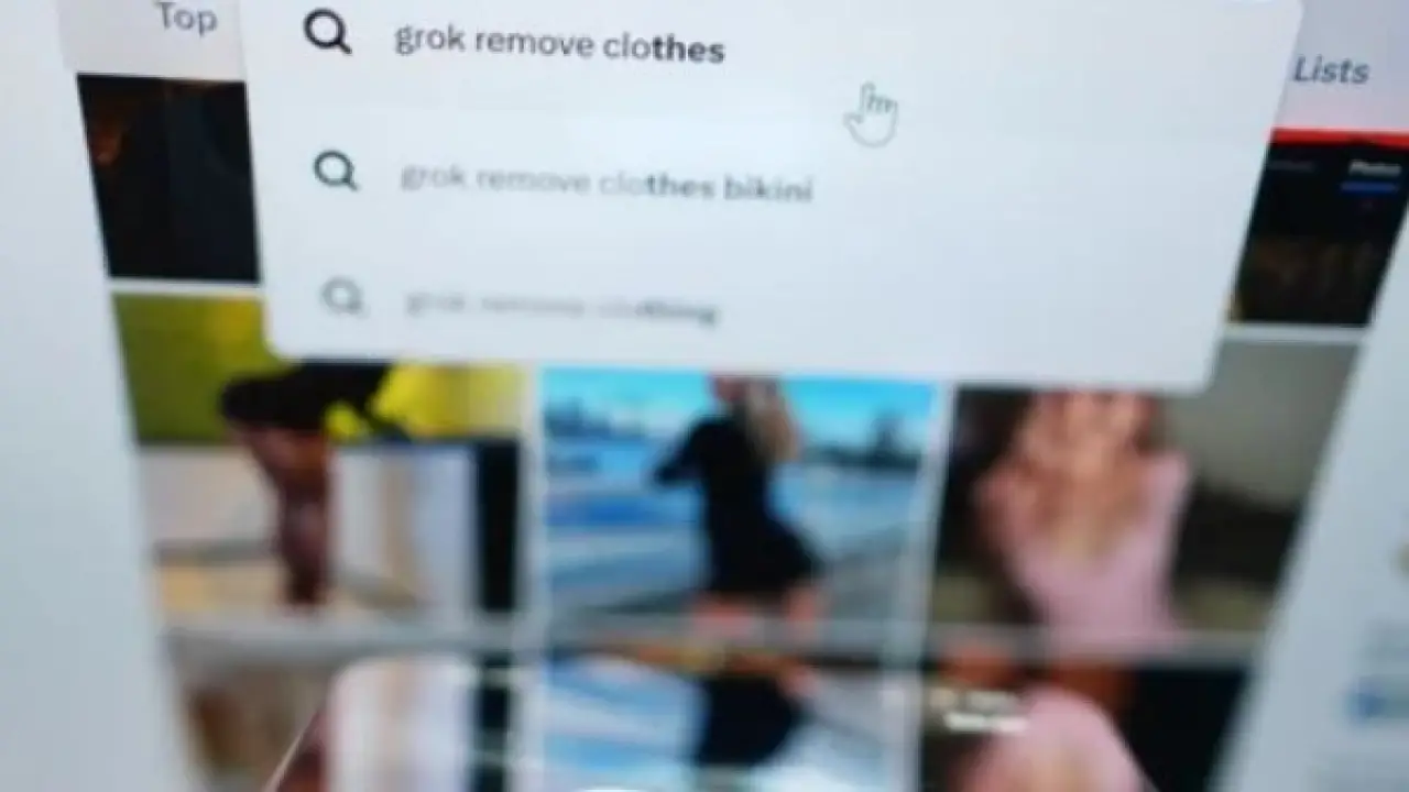 بسبب صور خادشة.. حظر برنامج دردشة شهير يثير القلق في بريطانيا