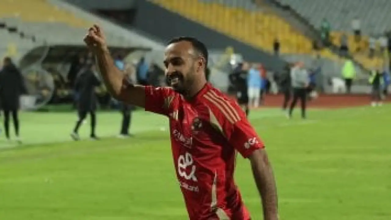 بقرار من الخطيب.. كواليس مثيرة تحسم مصير أفشة مع الأهلي قبل الرحيل المنتظر