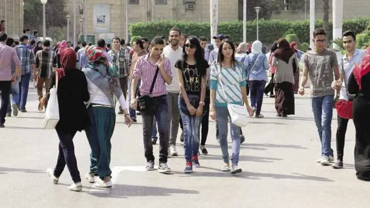 تجارة عين شمس.. فتح باب القبول ببرامج مهنية متخصصة تترقبها سوق العمل في 2026