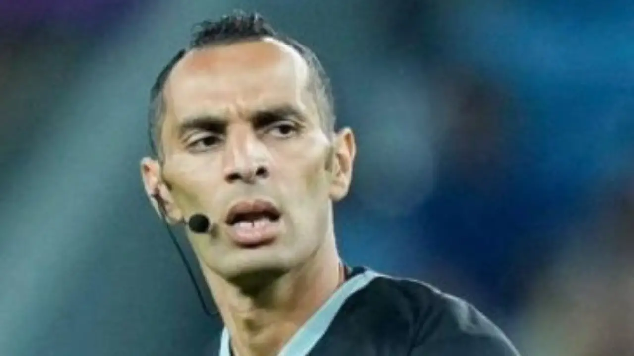 صافرة مصطفى غربال.. ذكريات نهائي القرن تلاحق حكم قمة الفراعنة والأفيال المونديالية