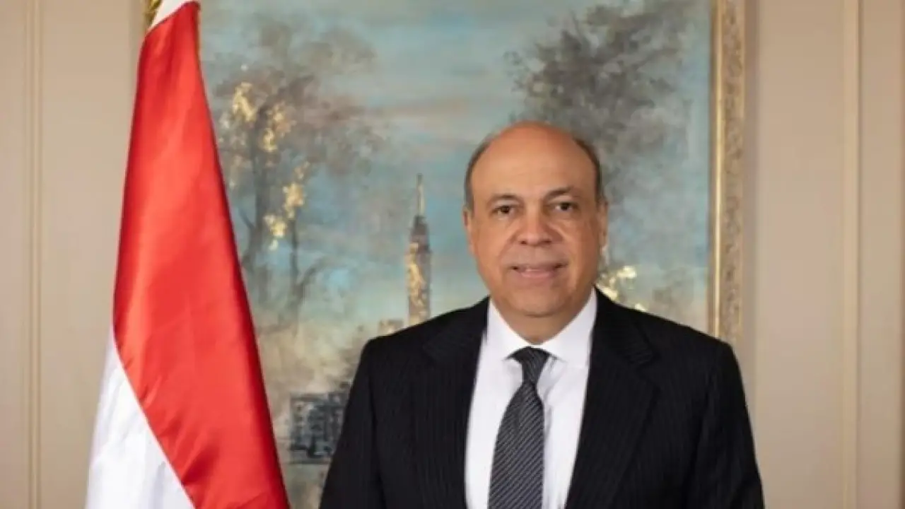 فاجعة البالون الطائر.. وزير الطيران ينعي موظف الأرصاد بعد رحيله الصادم في الأقصر