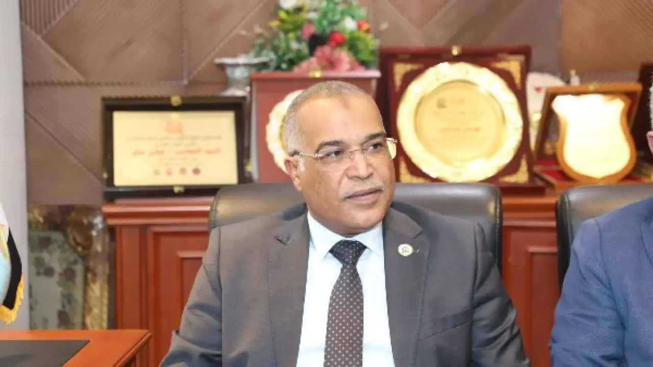 الكيان النقابي للبترول.. تحذير شديد اللهجة ينهي حملات التشويه ويحسم الجدل بالقطاع