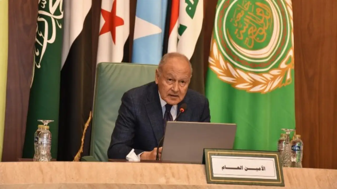 أبو الغيط يحذر.. انهيار وشيك لمنظومة القانون الدولي يضع العالم في مهب الريح