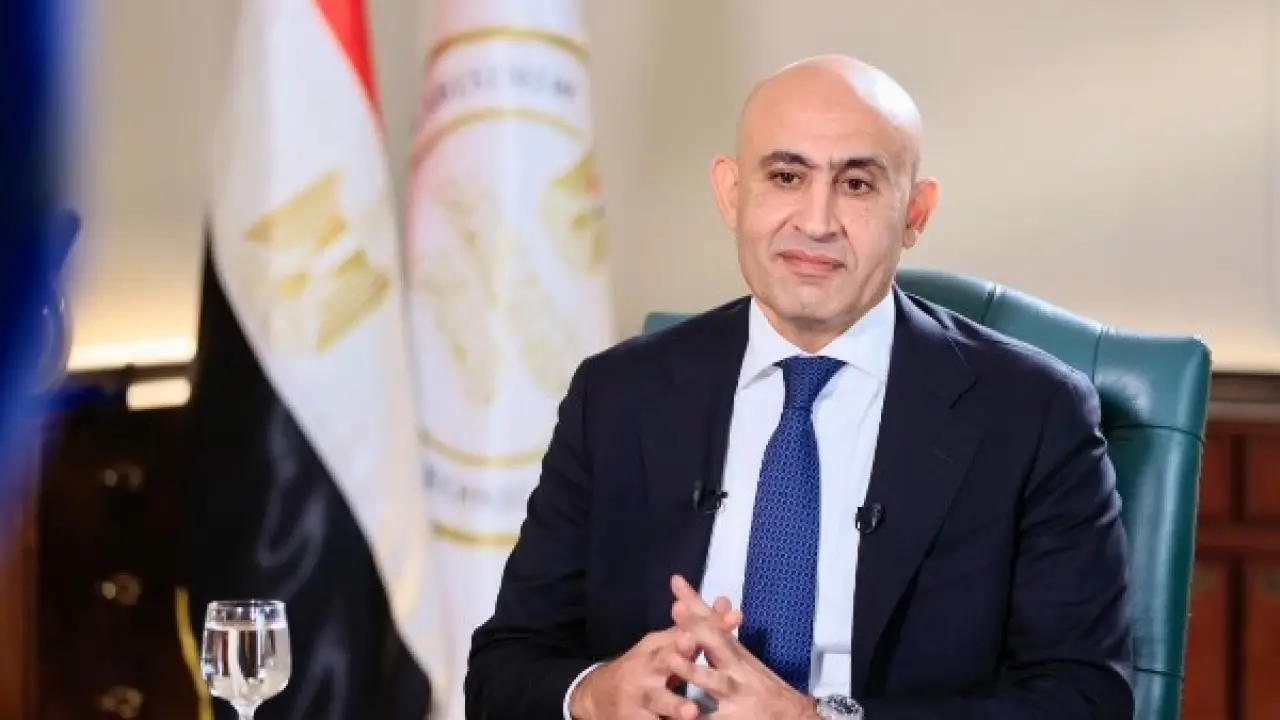 أزمة شهادة الصلاحية.. قرار وزاري يحسم مصير آلاف المعلمين المرشحين للتعيين 2026