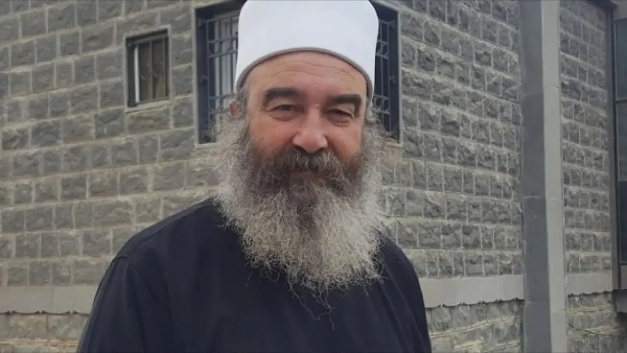 تحول مفاجئ في السويداء.. رسالة حكمت الهجري من قلب سوريا تصدم الجميع