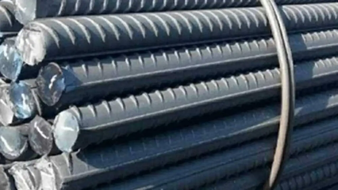 حديد عز يشتعل.. قفزة مفاجئة في أسعار الطن تصدم الراغبين في البناء اليوم