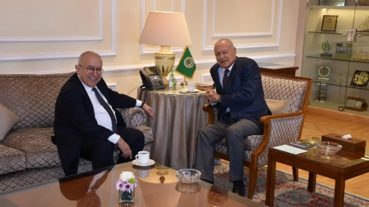 مصير السودان.. أبو الغيط يحسم مع مبعوث الأمم المتحدة خطة إنهاء الحرب مطلع 2026