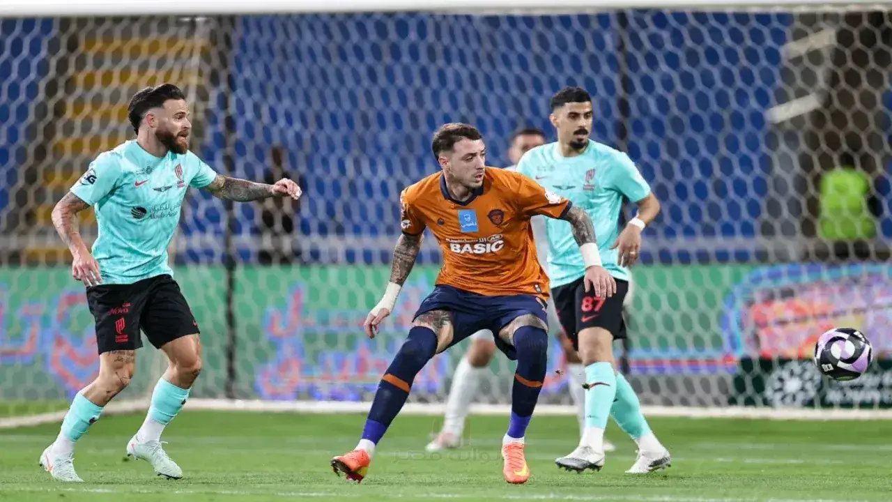 أزمة في القادسية.. غيابات صادمة تضرب صفوف الفريق قبل صدام الفيحاء المرتقب