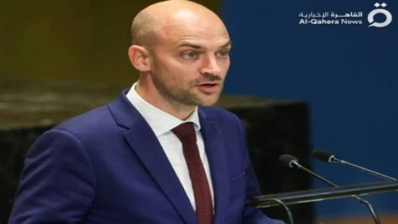 أطماع الاستيلاء على جرينلاند.. رد فرنسي ناري يحسم مصير الجزيرة في مطلع 2026