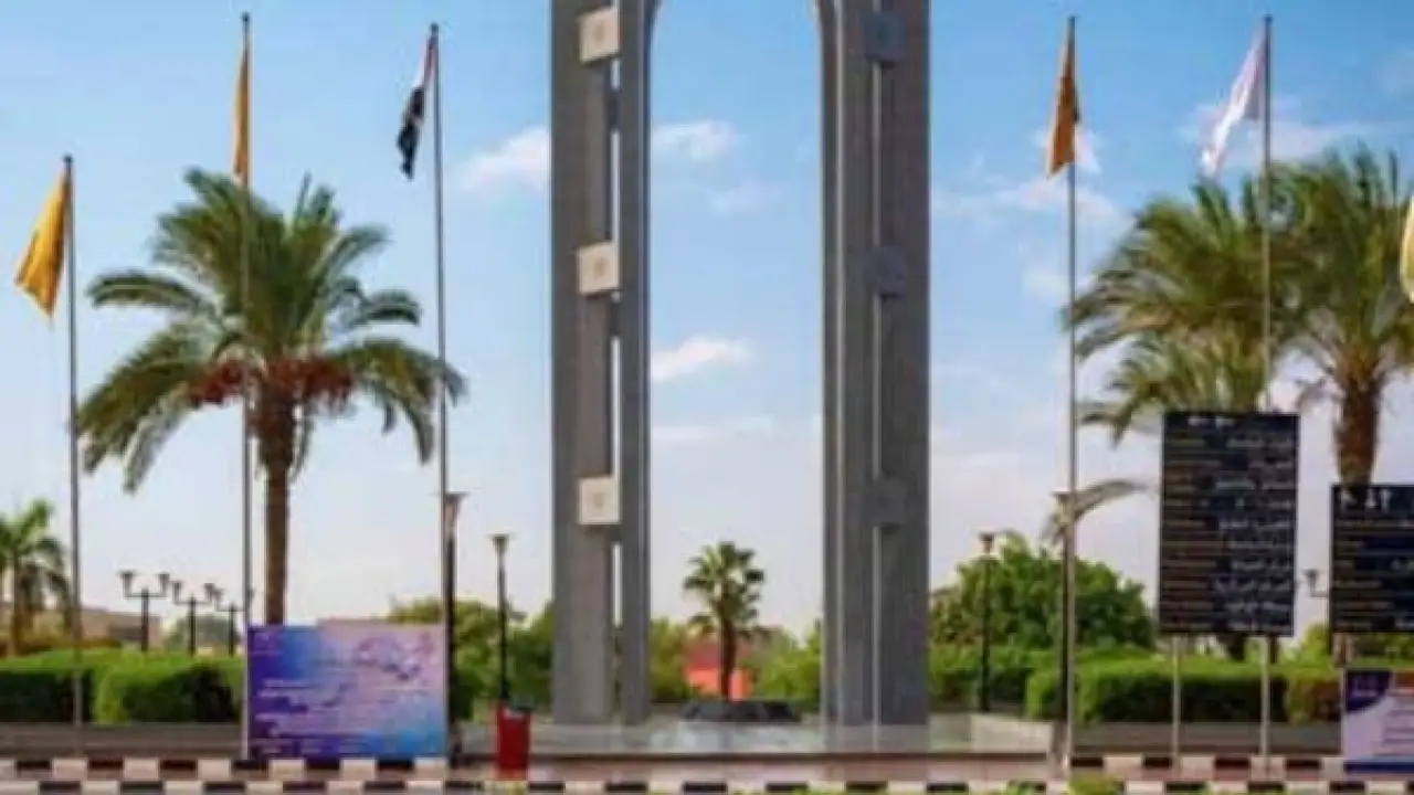 اختراق الهواتف والبيانات.. تحذير عاجل من جامعة العاصمة يربك حسابات الطلاب في 2026