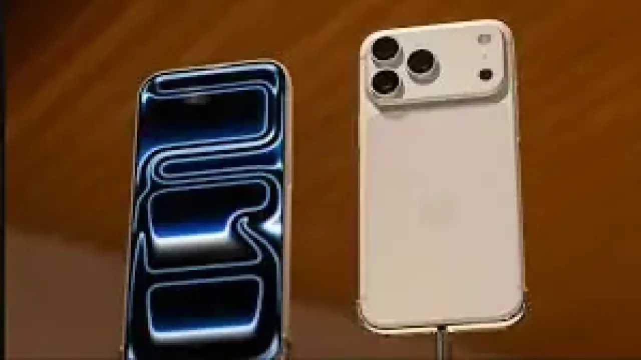 تصميم شفاف وكاميرا مخفية.. تسريبات آيفون 18 برو تثير جنون عشاق التصوير بالأسواق