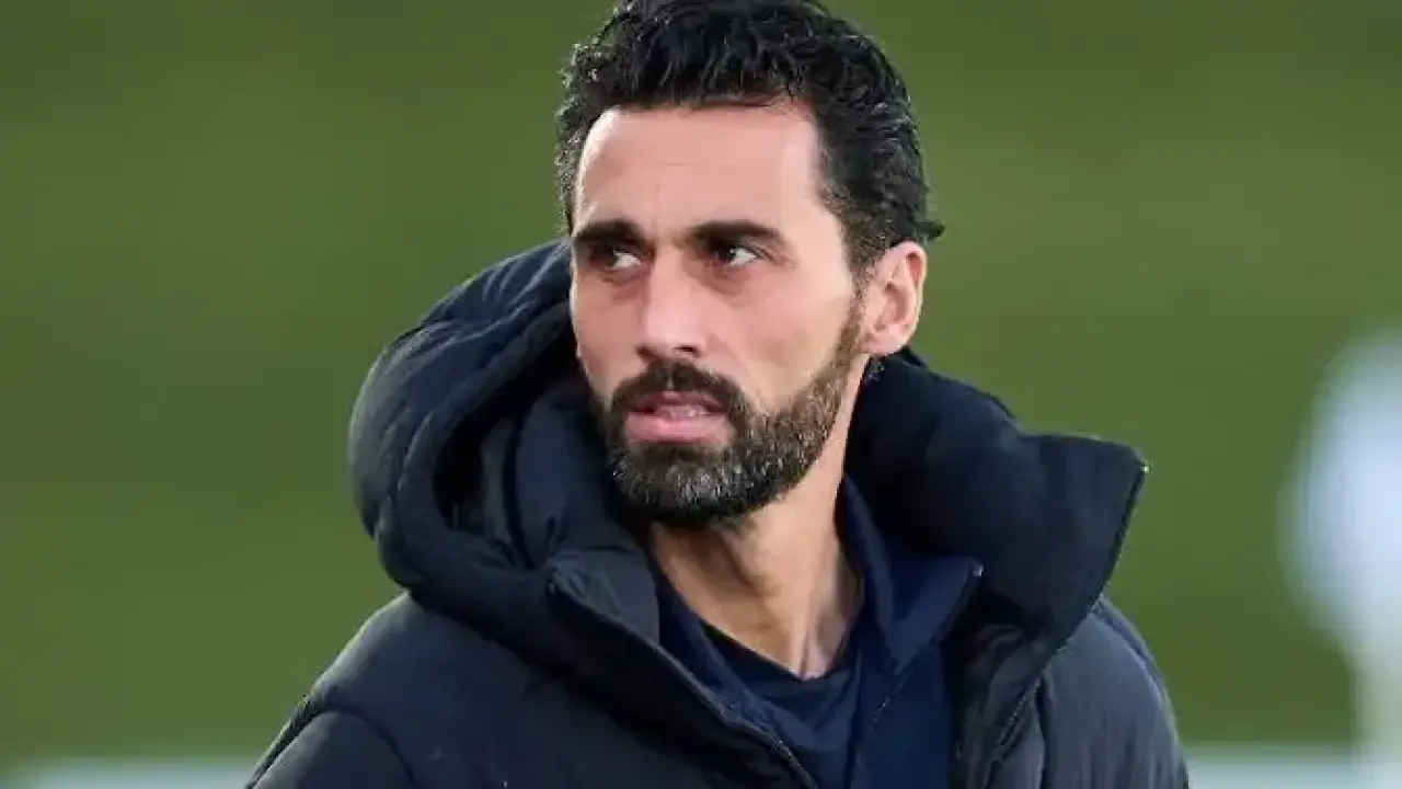 خيار مفاجئ.. ريال مدريد يحسم هوية بديل أنشيلوتي بقرار ينهي جدل الموسم الجديد